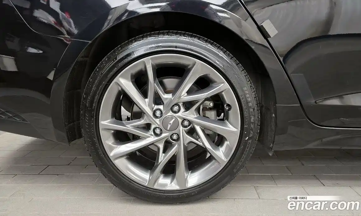 Genesis G70 2022 2.0 гидро, фото 5