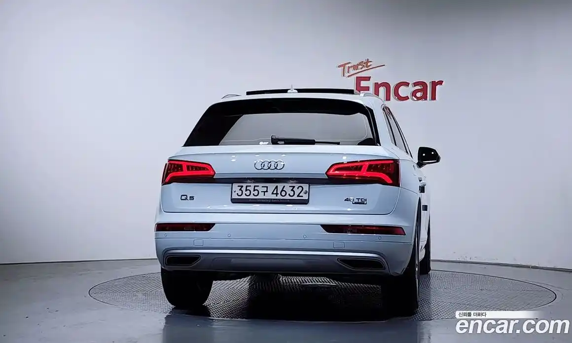 Audi Q5 2020 2.0 гидро, фото 4