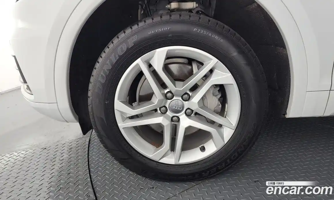 Audi Q5 2020 2.0 гидро, фото 5
