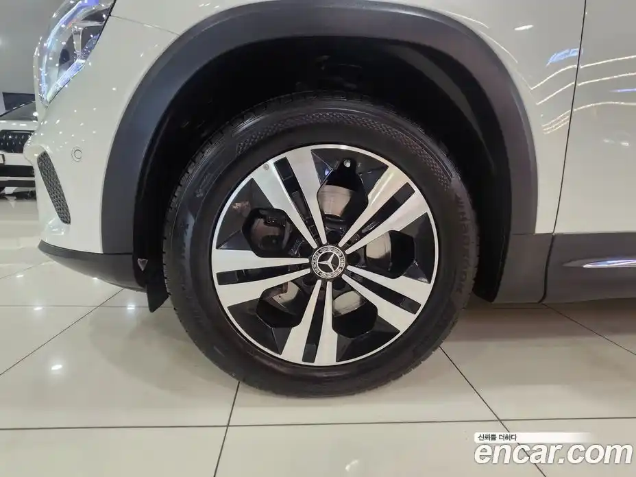 Mercedes-Benz GLB-Class 2022 1.9 гидро, фото 5