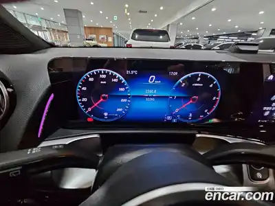 Mercedes-Benz GLB-Class 2022 1.9 гидро, миниатюра 8