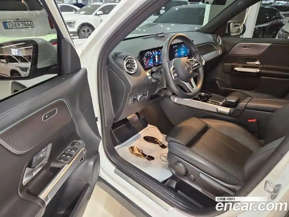 Mercedes-Benz GLB-Class 2022 1.9 гидро, фото 10