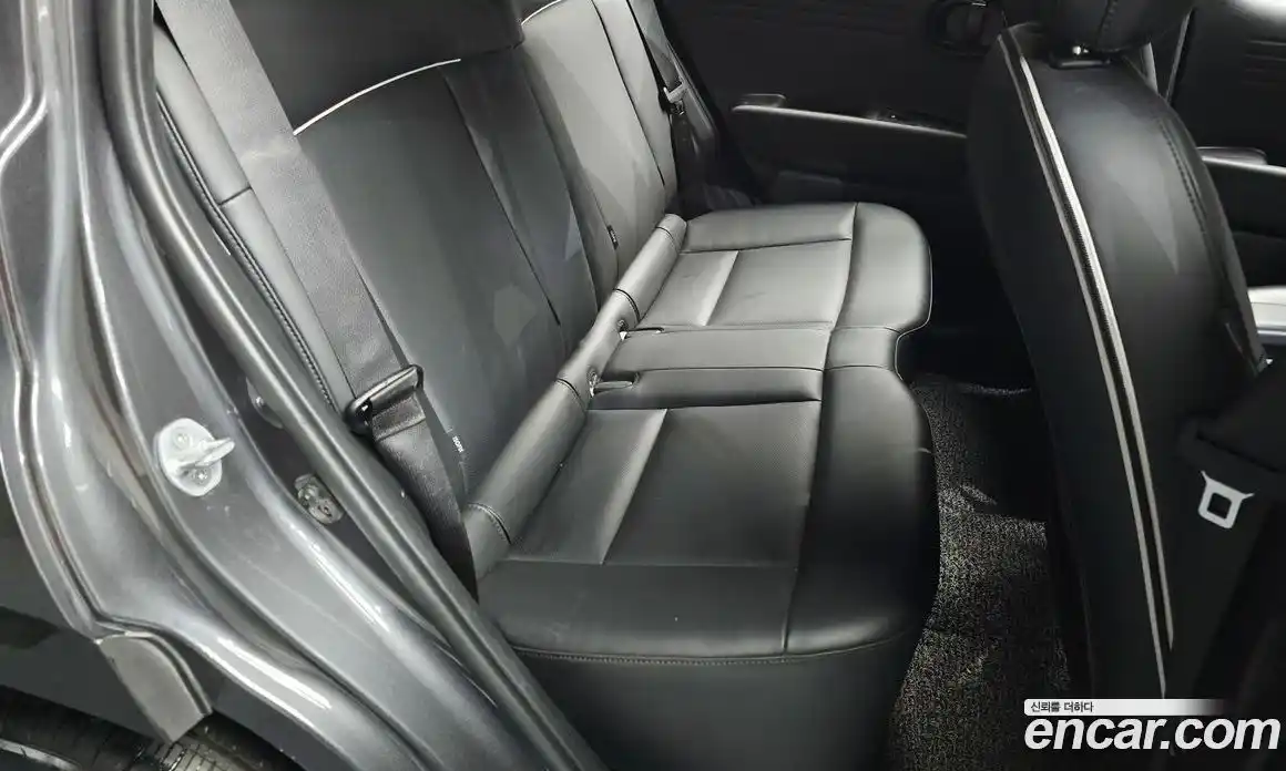 Hyundai Casper 2023 1.0 автомат (гидро), фото 16