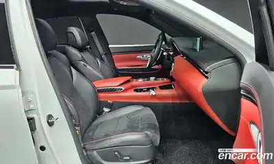 Genesis GV70 2022 2.5 гидро, миниатюра 12