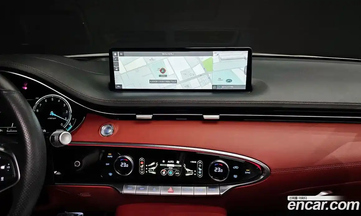 Genesis GV70 2022 2.5 гидро, фото 13