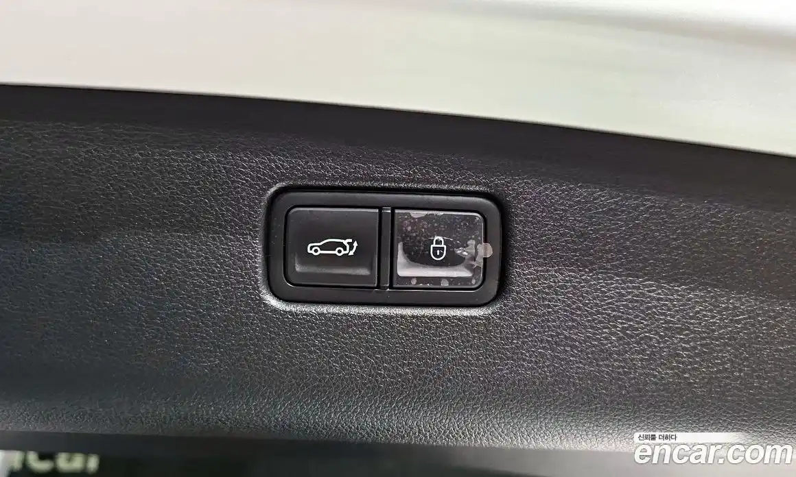 Genesis GV70 2022 2.5 гидро, фото 18