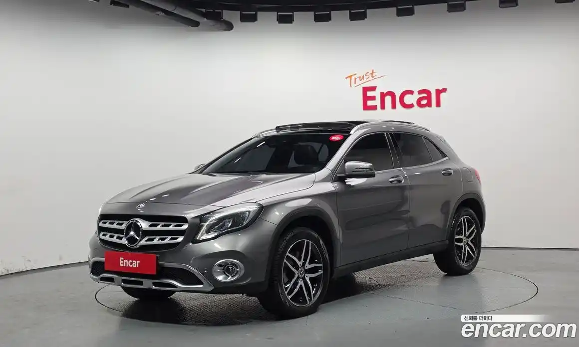 Mercedes-Benz GLA-Class 2019 2.0 гидро, фото 1