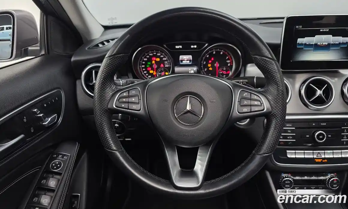 Mercedes-Benz GLA-Class 2019 2.0 гидро, фото 13