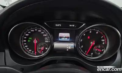 Mercedes-Benz GLA-Class 2019 2.0 гидро, миниатюра 8