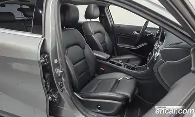 Mercedes-Benz GLA-Class 2019 2.0 гидро, миниатюра 10