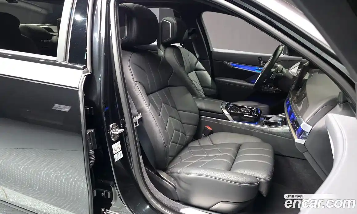 BMW 7-Series 2023 3.0 гидро, фото 16