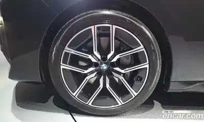 BMW 7-Series 2023 3.0 гидро, миниатюра 5