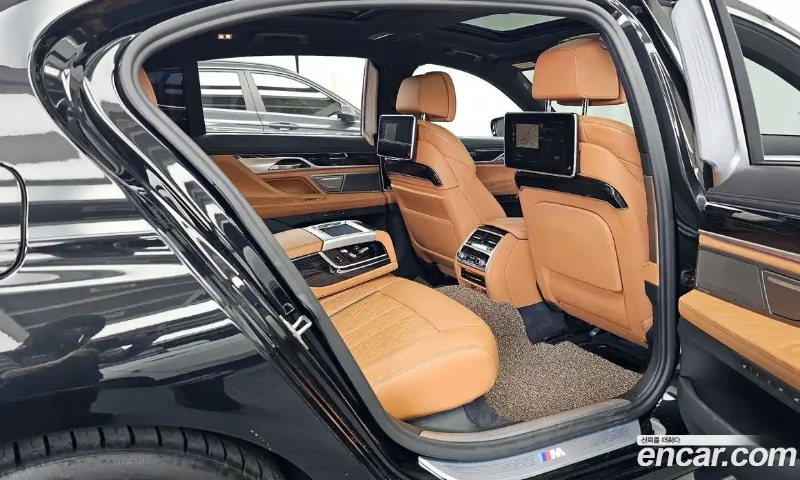 BMW 7-Series 2019 3.0 гидро, фото 12