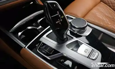 BMW 7-Series 2019 3.0 гидро, миниатюра 9
