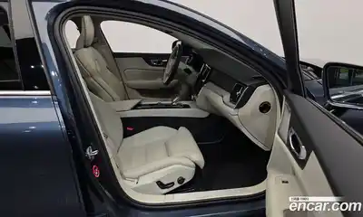 Volvo S60 2021 2.0 автомат (гидро), миниатюра 11