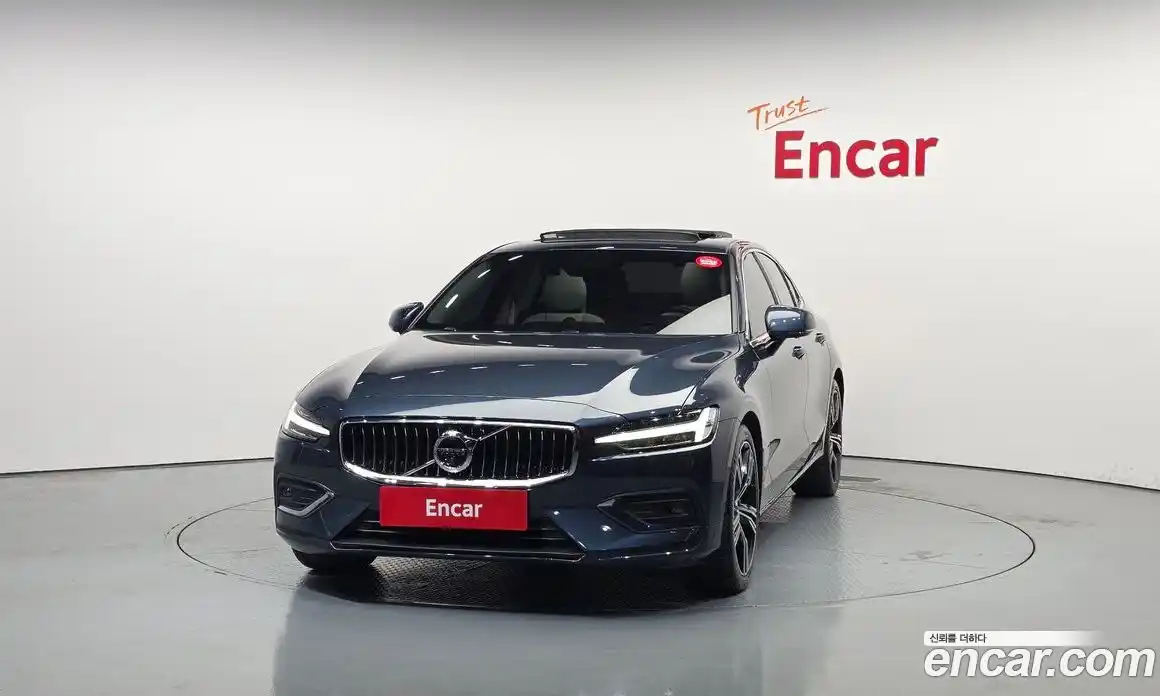 Volvo S60 2021 2.0 автомат (гидро), фото 3
