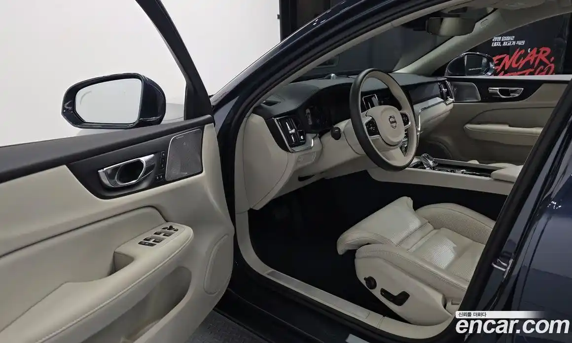Volvo S60 2021 2.0 автомат (гидро), фото 10