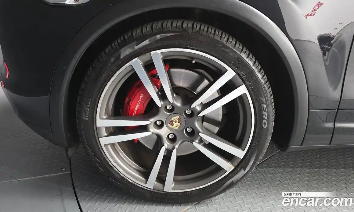 Porsche Cayenne 2011 4.8 автомат (гидро), фото 5