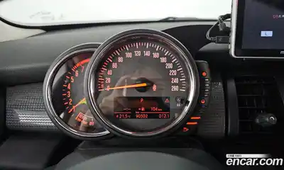 Mini Cooper 2017 1.5 автомат (гидро), миниатюра 8