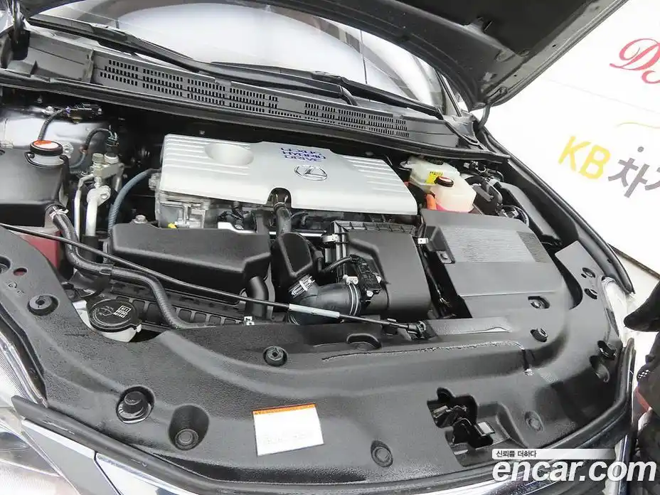 Lexus CT200h 2015 1.8 гидро, фото 19