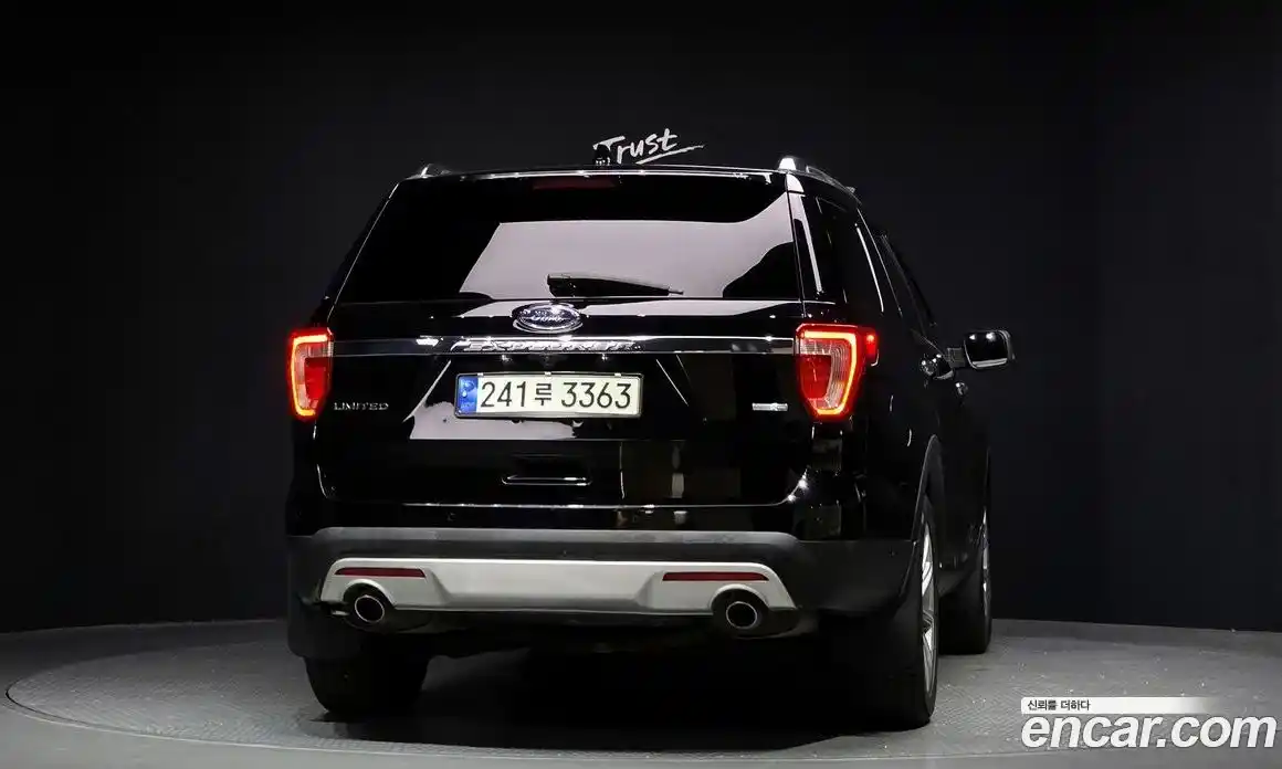Ford Explorer 2016 2.3 автомат (гидро), фото 4