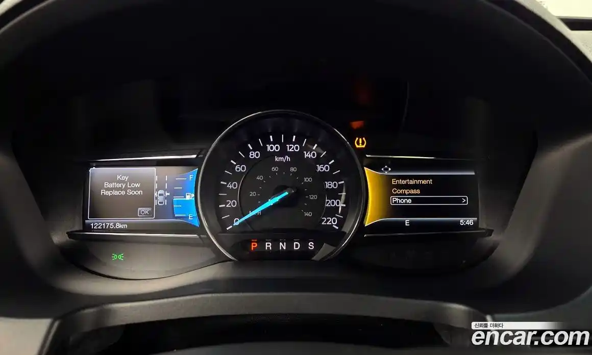Ford Explorer 2016 2.3 автомат (гидро), фото 8