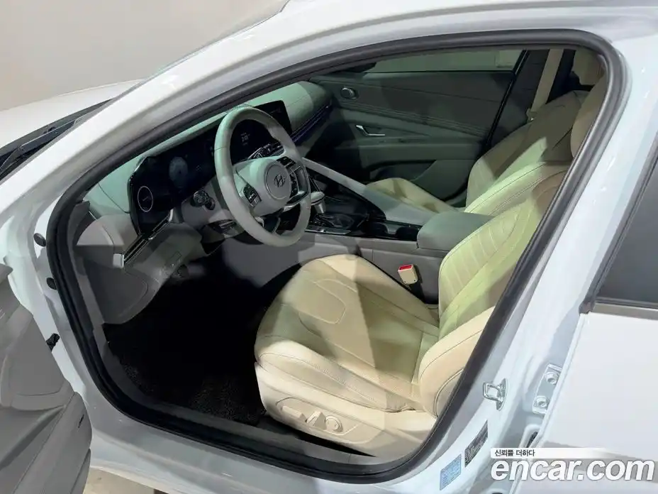 Hyundai Avante 2023 1.6 гидро, фото 6