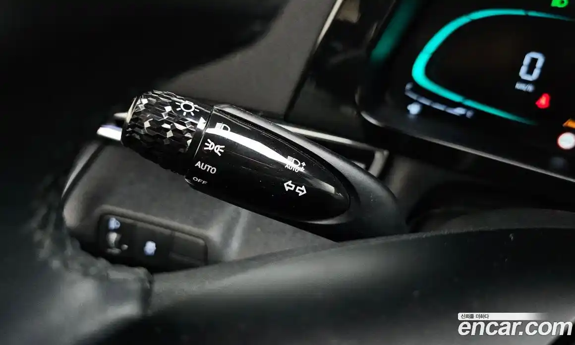Hyundai Avante 2024 1.6 гидро, фото 23