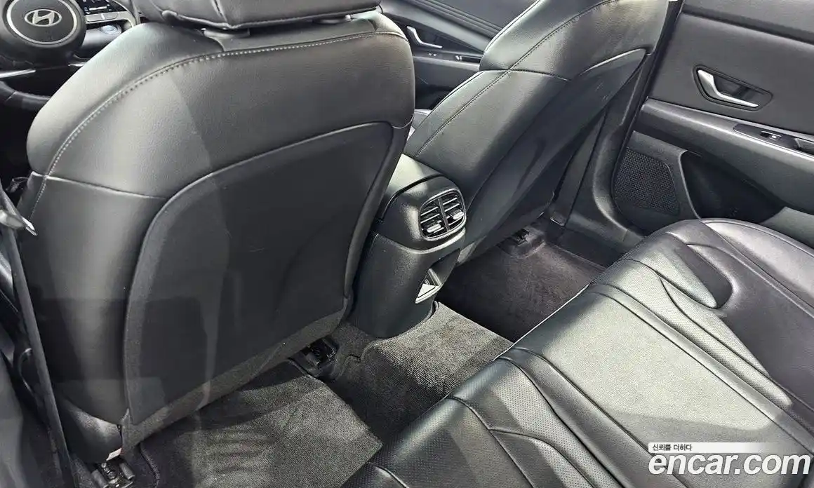 Hyundai Avante 2024 1.6 гидро, фото 26
