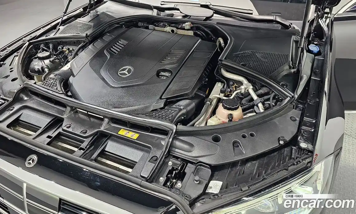 Mercedes-Benz S-Class 2022 4.0 гидро, фото 6