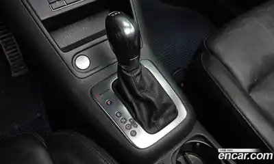 Volkswagen Tiguan 2013 2.0 автомат (гидро), миниатюра 9