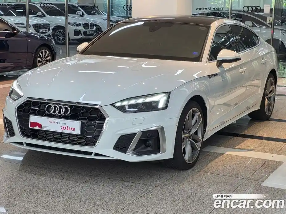Audi A5 2023 2.0 гидро, фото 1