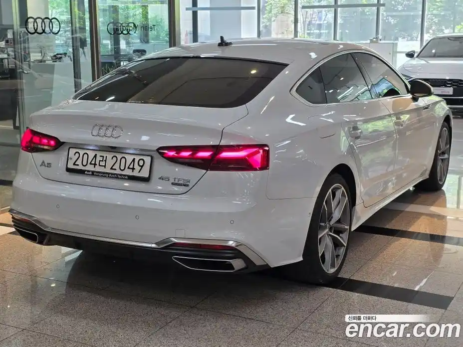 Audi A5 2023 2.0 гидро, фото 2