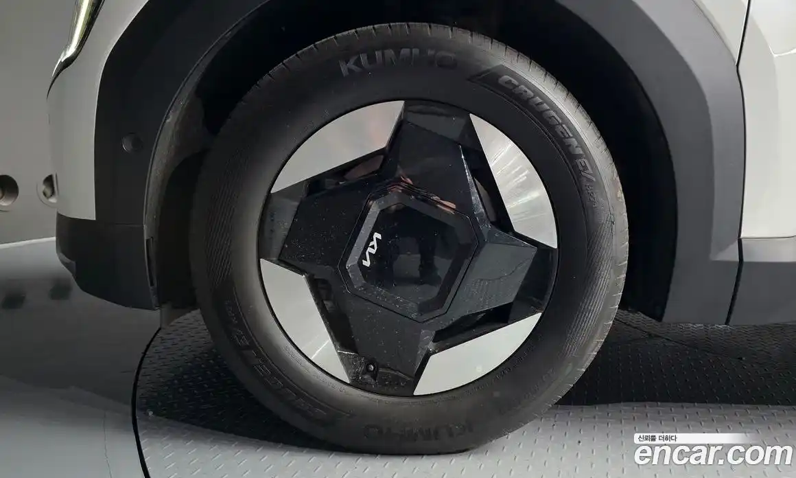 Kia EV9 2023 0.2 гидро, фото 5