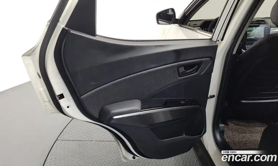 SsangYong TIBOLI 2024 1.6 гидро, фото 15