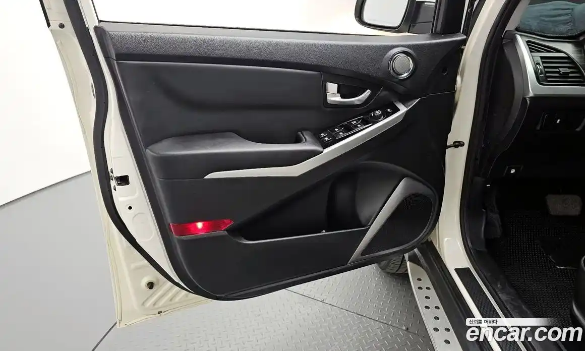SsangYong Korando 2013 2.0 гидро, фото 14