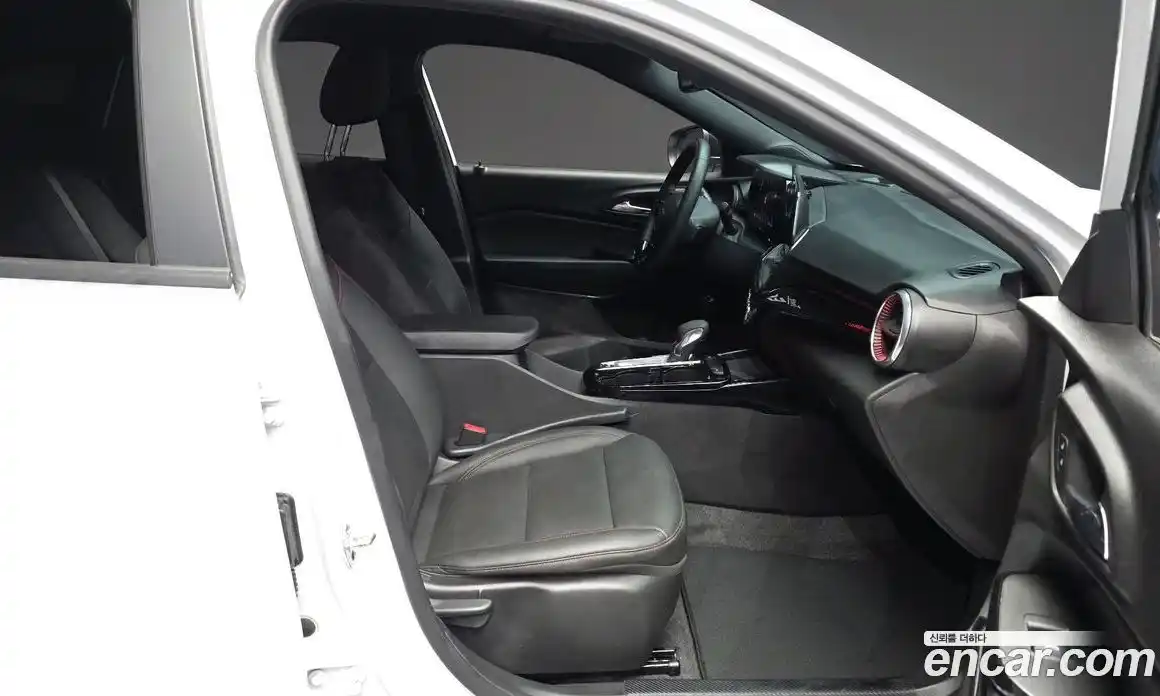 Chevrolet Trax 2024 1.2 гидро, фото 17