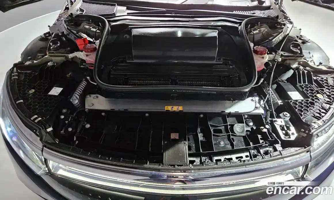 Mercedes-Benz EQS 2022 0.3 гидро, фото 6