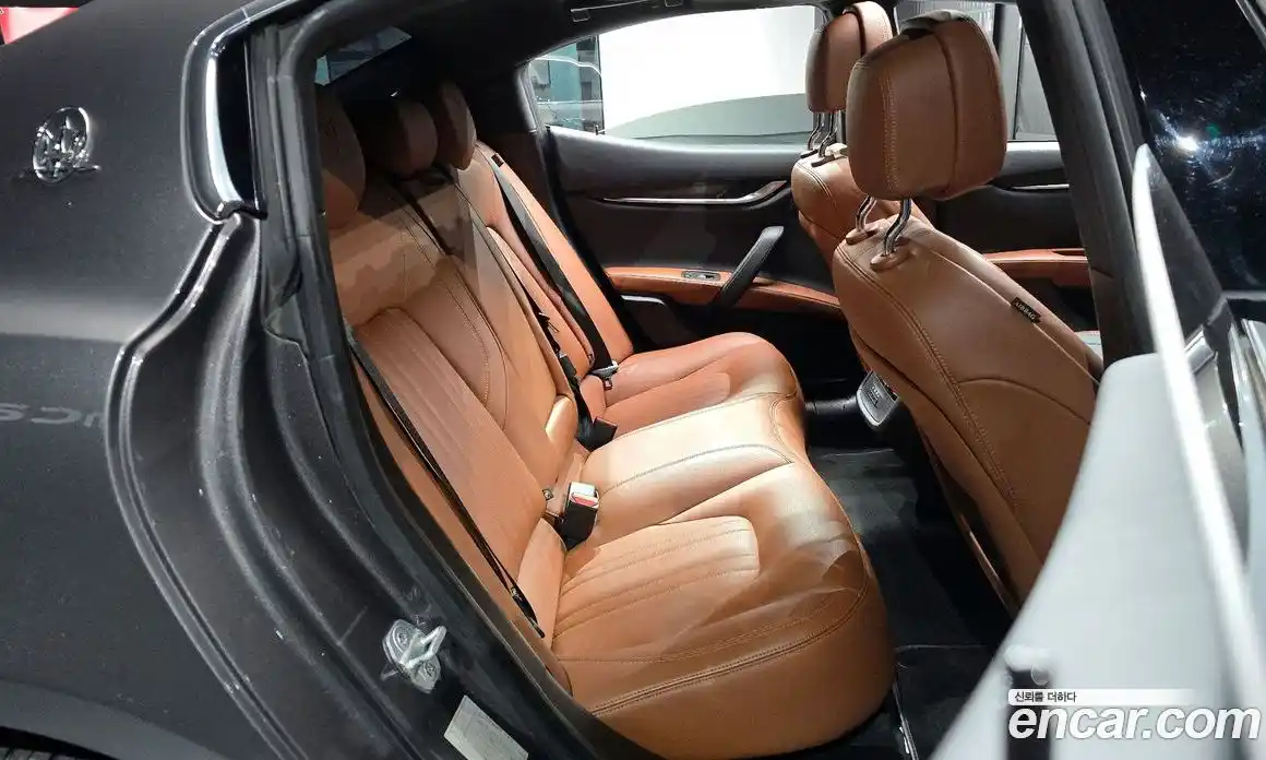 Maserati Ghibli 2018 3.0 гидро, фото 11