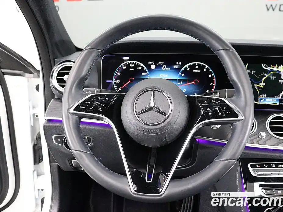 Mercedes-Benz E-Class 2023 2.0 гидро, фото 9