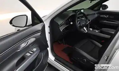 Genesis GV70 2022 2.5 гидро, миниатюра 9