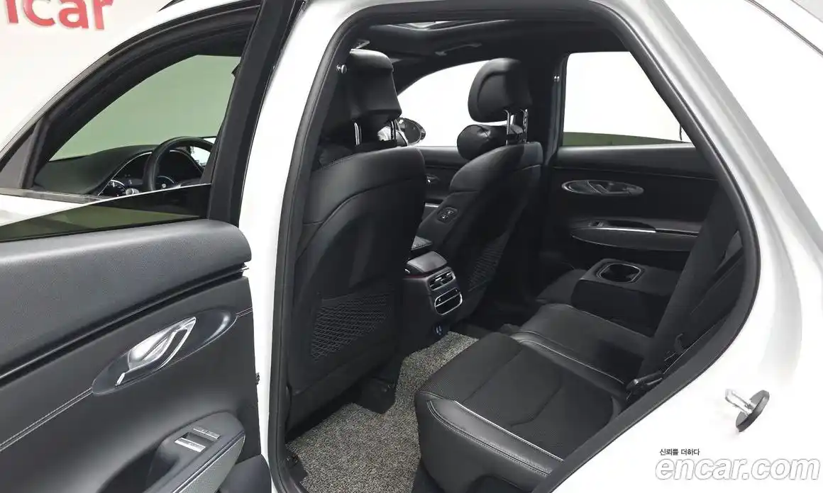 Genesis GV70 2022 2.5 гидро, фото 10