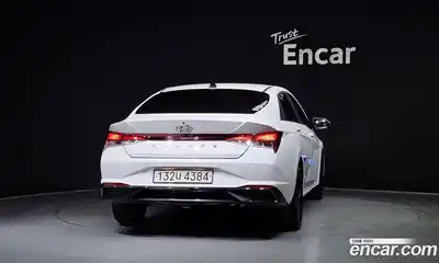 Hyundai Avante 2022 1.6 автомат (гидро), миниатюра 4
