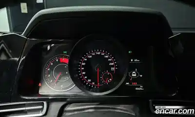 Hyundai Avante 2022 1.6 автомат (гидро), миниатюра 8