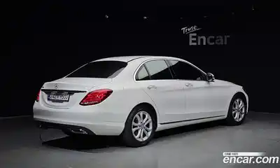Mercedes-Benz C-Class 2016 2.0 гидро, миниатюра 2