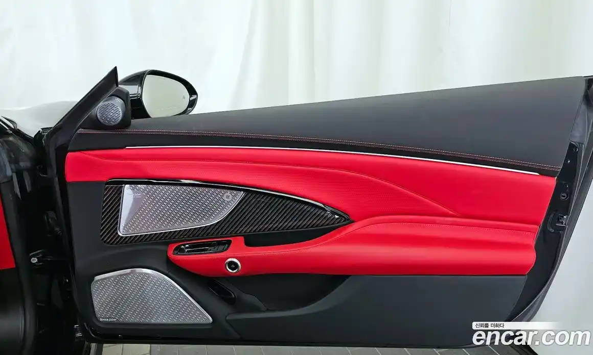 Maserati Gran Cabrio 2024 3.0 гидро, фото 15