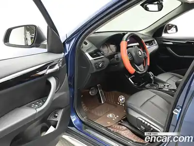 BMW X1 2022 2.0 автомат (гидро), миниатюра 11