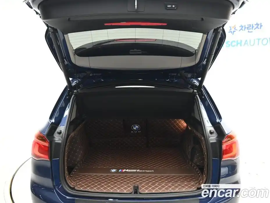 BMW X1 2022 2.0 автомат (гидро), фото 20