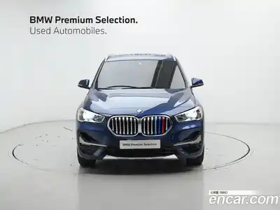 BMW X1 2022 2.0 автомат (гидро), миниатюра 3
