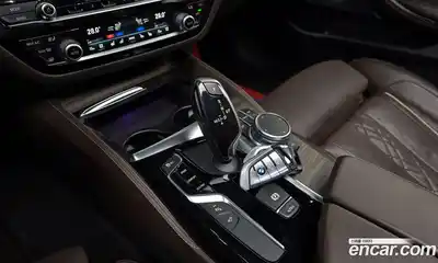 BMW 5-Series 2018 2.0 гидро, миниатюра 9